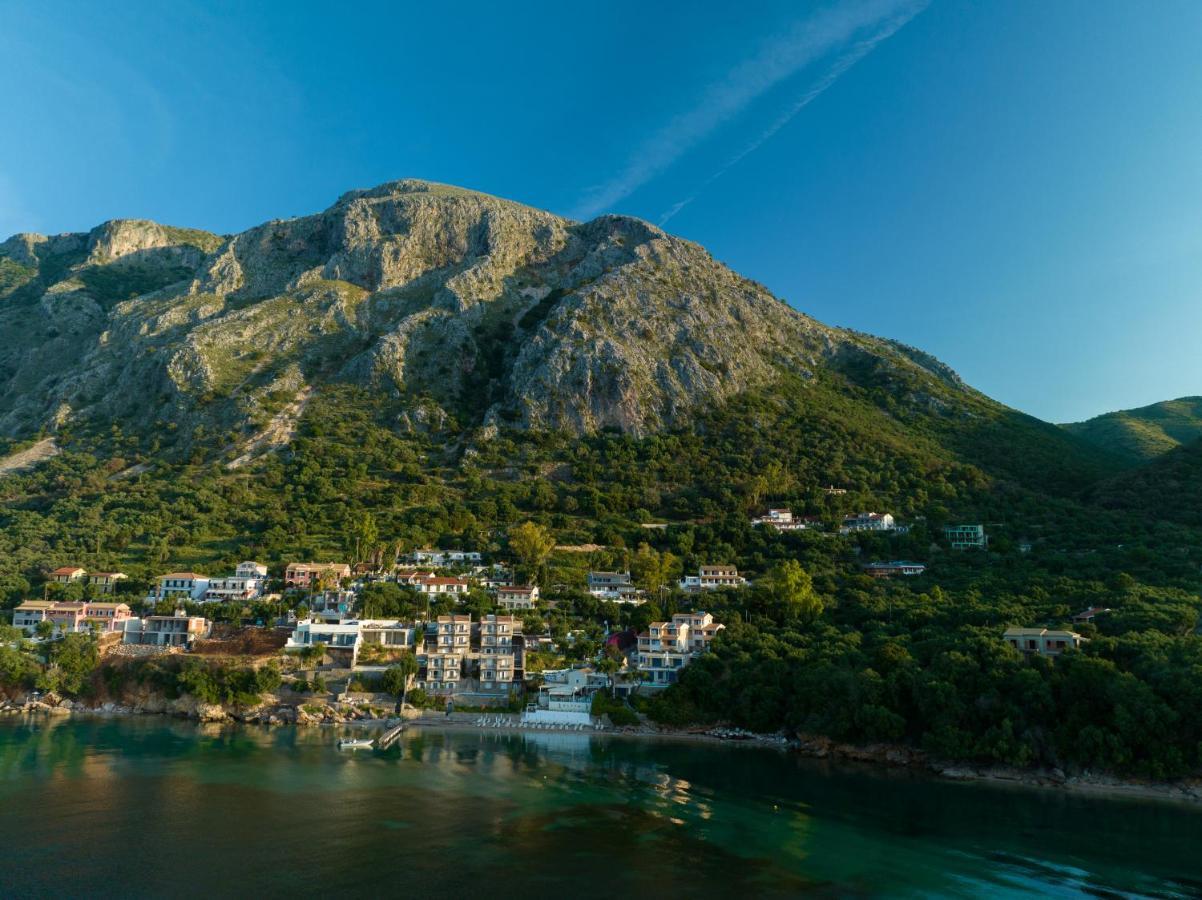 Glyfa Beach Villas Barbáti Kültér fotó