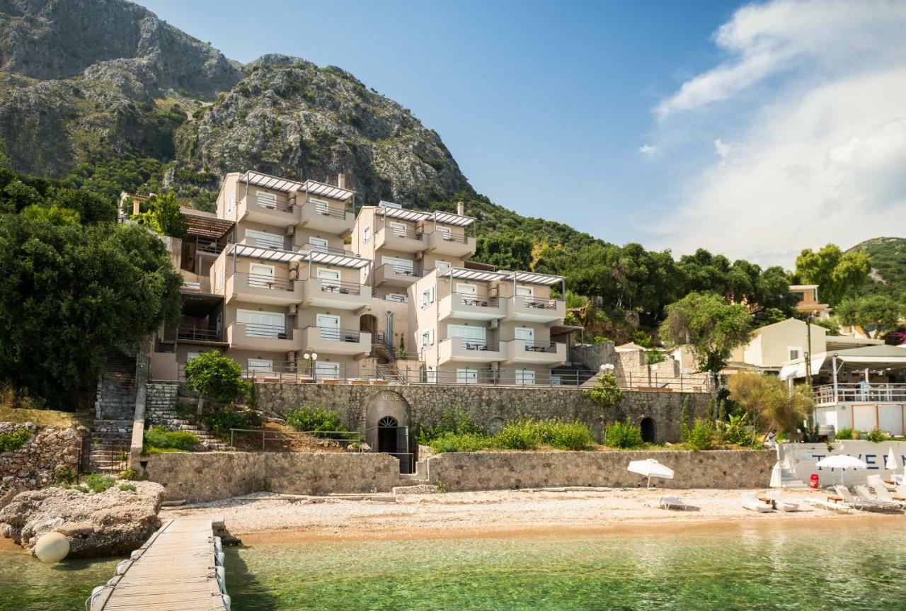 Glyfa Beach Villas Barbáti Kültér fotó