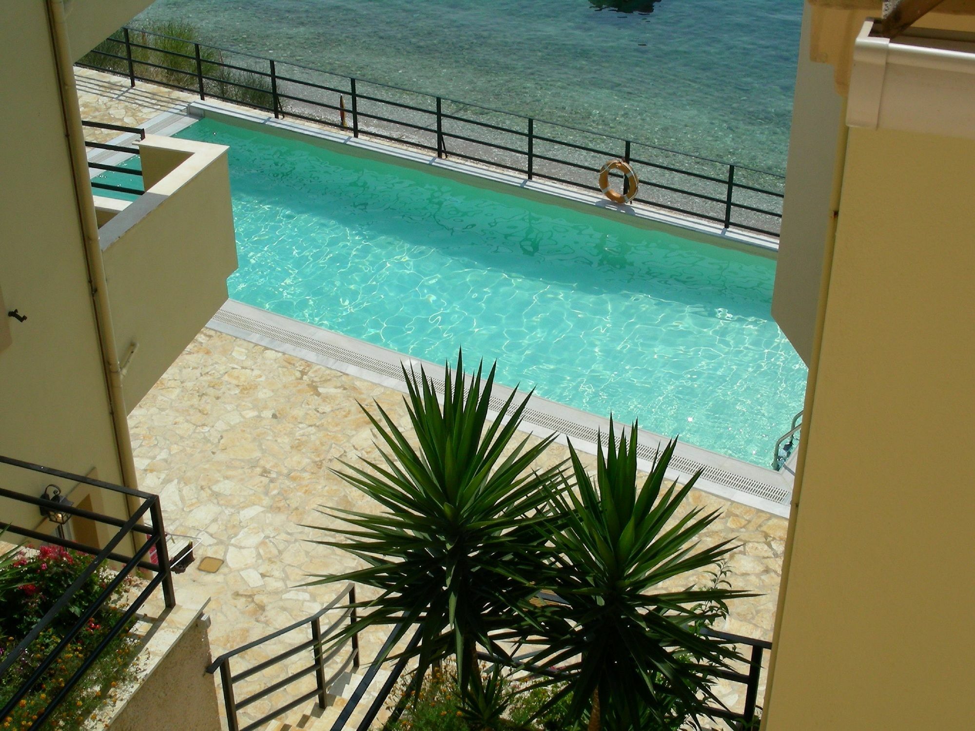 Glyfa Beach Villas Barbáti Kültér fotó