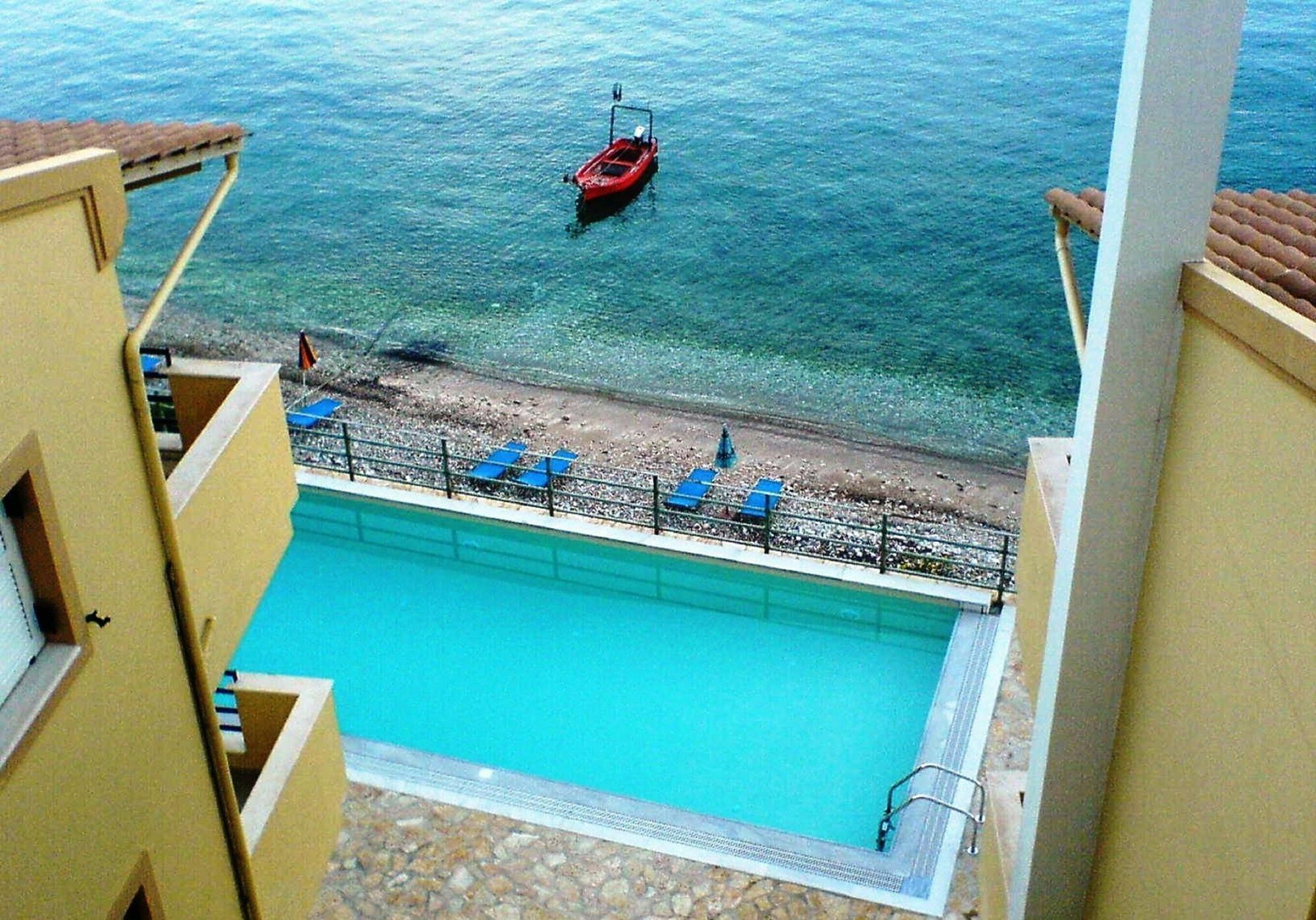 Glyfa Beach Villas Barbáti Kültér fotó