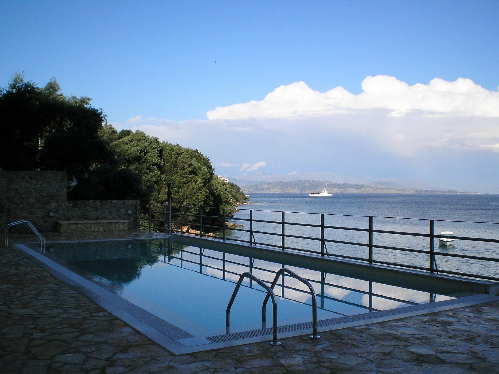 Glyfa Beach Villas Barbáti Kültér fotó